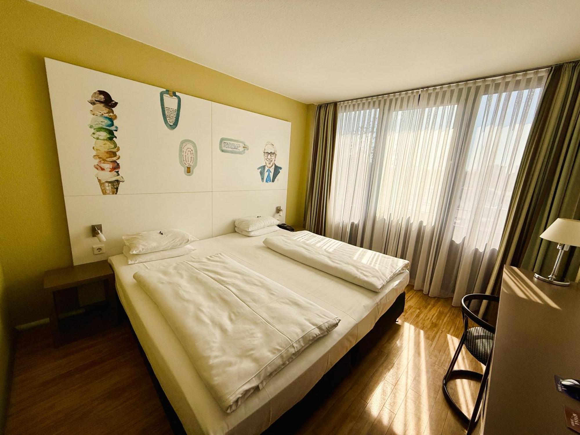 Arvena Messe Hotel Nuremberg Bagian luar foto